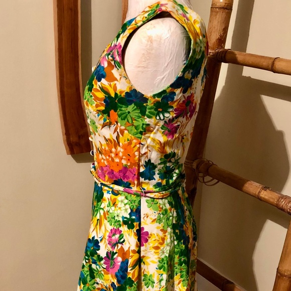 Vintage Floral Dress - Picture 2 of 6
